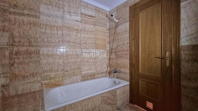 Foto 4070c47a-cd01-49bb-b92d-1819c8d3f3c9. Appartamento in El Puerto - La Romanilla Roquetas de Mar