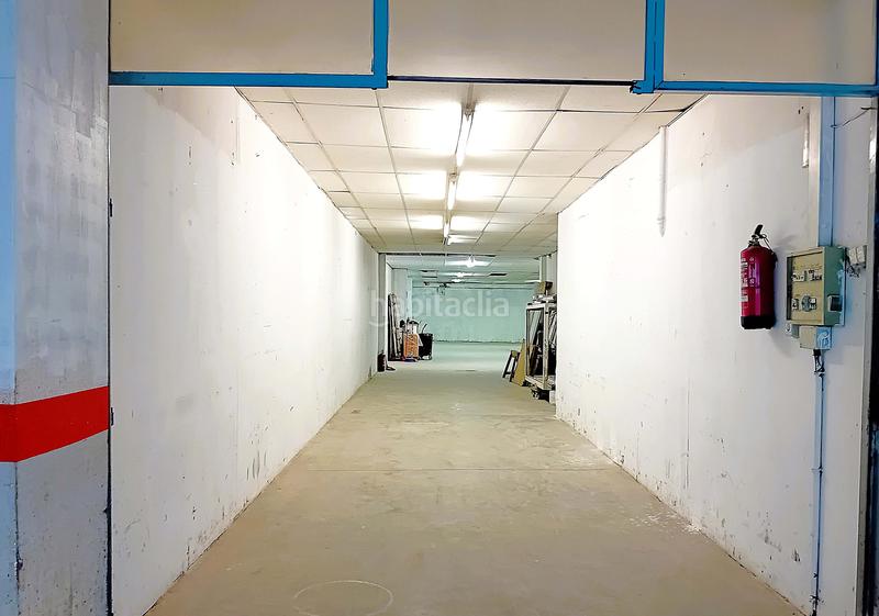 Foto 7a8cbdbf-c442-45e5-b267-6cee902d39af. Local comercial a Can Palet Terrassa