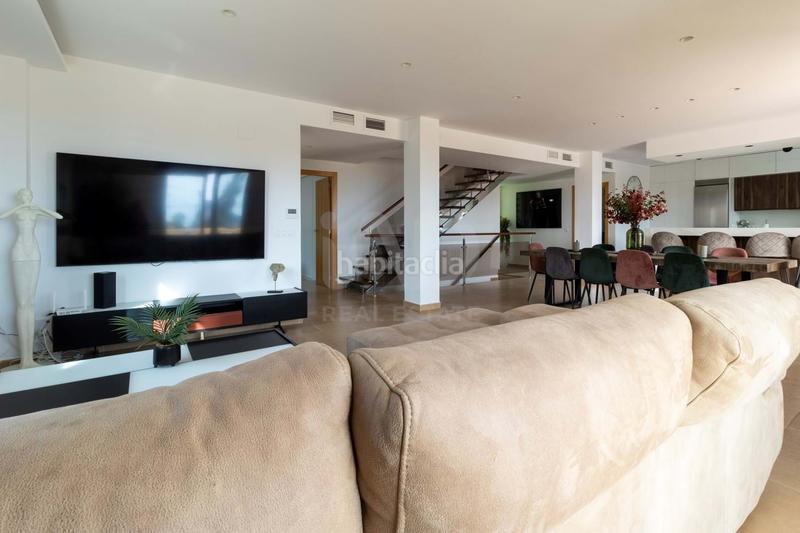 Foto e8af119f-a540-4168-a35e-e5d1e1e6169e. Haus in urbanización Canuta de ifach 9b 9b in Canuta Calp