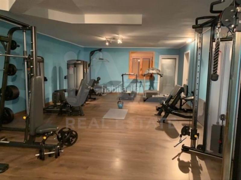 Foto 68b776ef-e6c8-4f67-a0b2-015cec3629fb. Edifici a Molina (La)