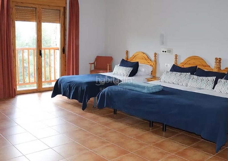 Foto 90bd7ef3-da87-4668-90aa-0be575eaf9dc. Edifici a Molina (La)