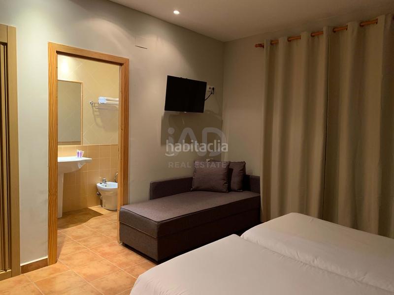 Foto a2d87cc4-8a11-4697-a8dc-555ce054c16e. Edifici a Molina (La)