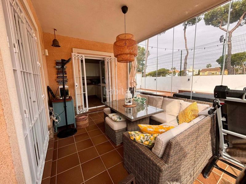 Foto 057aeb0c-1a85-4afc-91f3-48443add75ff. Haus mit heizung parking pool in Islantilla golf Islantilla