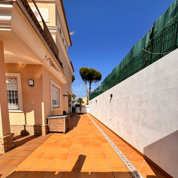 Foto c61bafd1-3490-4538-9251-4caa4f570904. Maison avec chauffage parking piscine dans Islantilla golf Islantilla