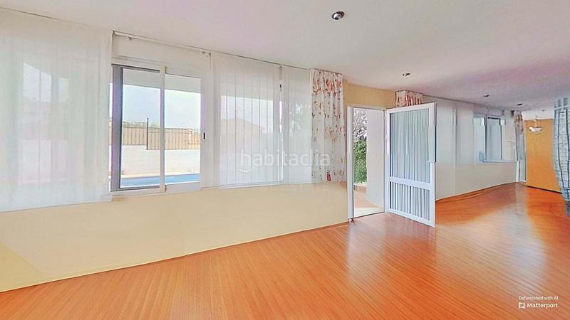 Foto 69d721de-47d8-448f-878b-fc36269fece0. Casa a calle venezuela 6 6 a Sax