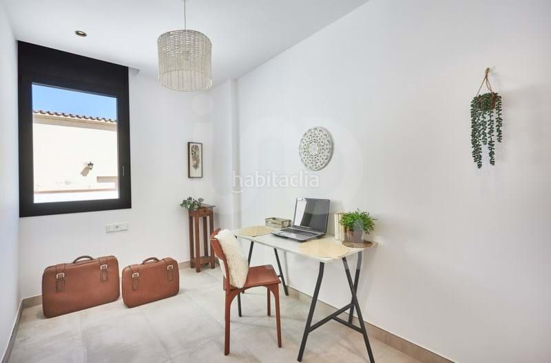 Foto 93d6f61d-d48c-4dff-8624-1f6daae631a9. Casa en calle sant ramon major major en Tordera Tordera
