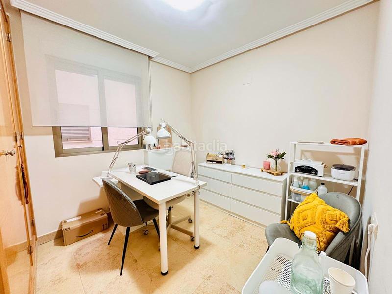 Foto ea14121d-89b6-450b-b197-cde9b4ca5076. Flat in avenida carlos soler 22 22 in Centro Mutxamel