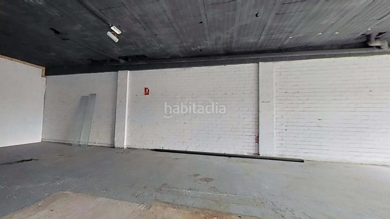 Foto a0f53384-f885-432b-8b44-7176ca10a933. Local comercial en Valls
