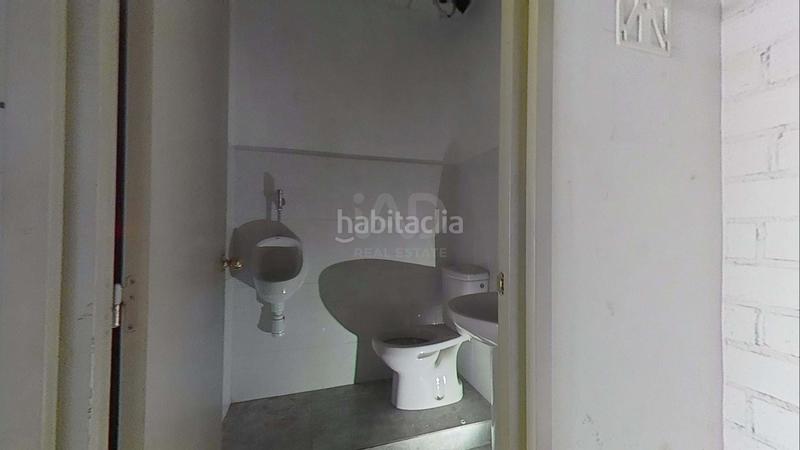 Foto e9f35d89-3a4b-4180-9e99-2c49b575ff2d. Local comercial en Valls
