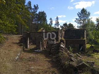 Terreny residencial a Ponte - Caldelas