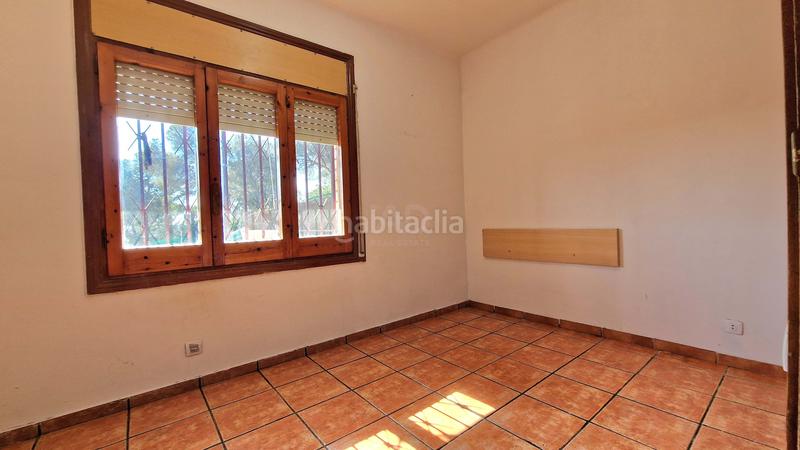 Foto 06e93bb2-e655-4f71-aa3c-37fda6e91ec6. Casa amb piscina a costa Cunit - els jardins - els rosers Cunit