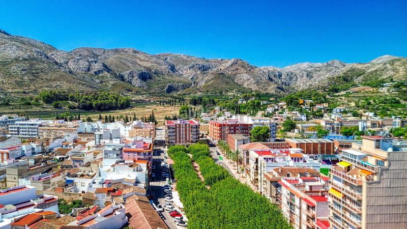 Foto 312f1c06-20c4-4dc8-9223-1fabd810294c. Local commercial dans paseo pla de la font 10 10 dans Pego