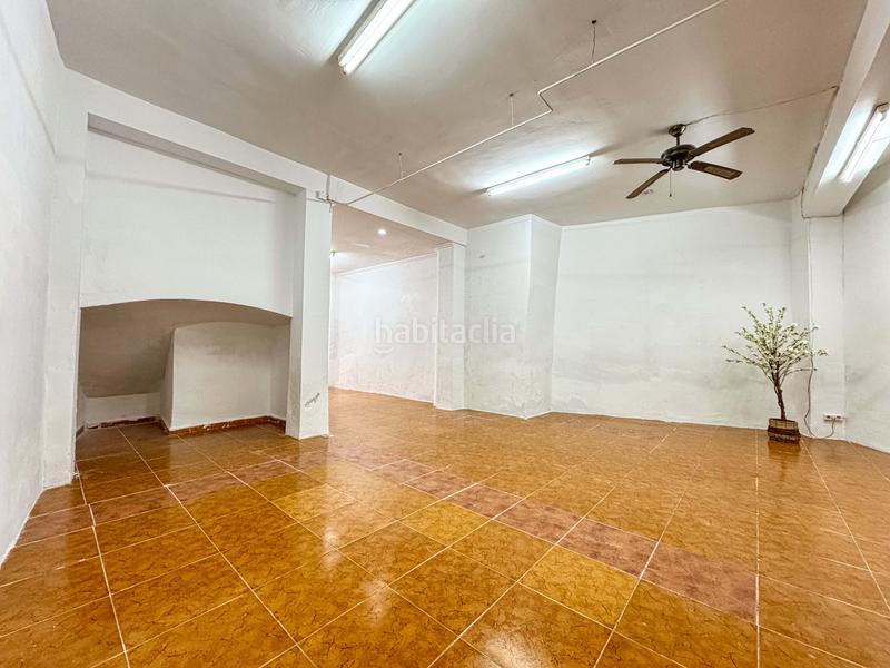 Foto f8b1e15f-158b-4939-a9c2-4ca5885199f0. Local commercial dans paseo pla de la font 10 10 dans Pego