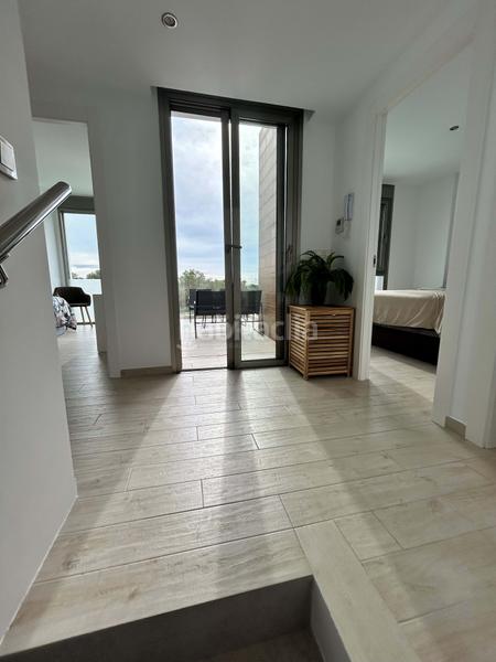 Foto 2ec4268e-2df1-49d6-a39b-dc33cf1e4916. House with pool in Los Almendros Orihuela