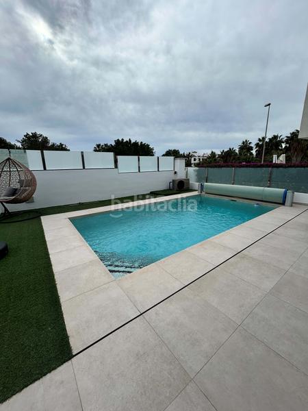 Foto 72aa48af-2e3a-4cee-aa91-7d9c604cb694. Maison avec piscine dans Los Almendros Orihuela