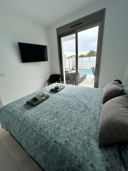 Foto 988bcdd9-d3f9-4bb9-a702-d7d3c5236e81. Maison avec piscine dans Los Almendros Orihuela