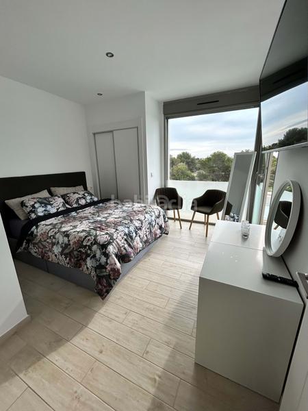 Foto c8c3d504-6fa1-4dc5-8003-85c3760d2939. Maison avec piscine dans Los Almendros Orihuela