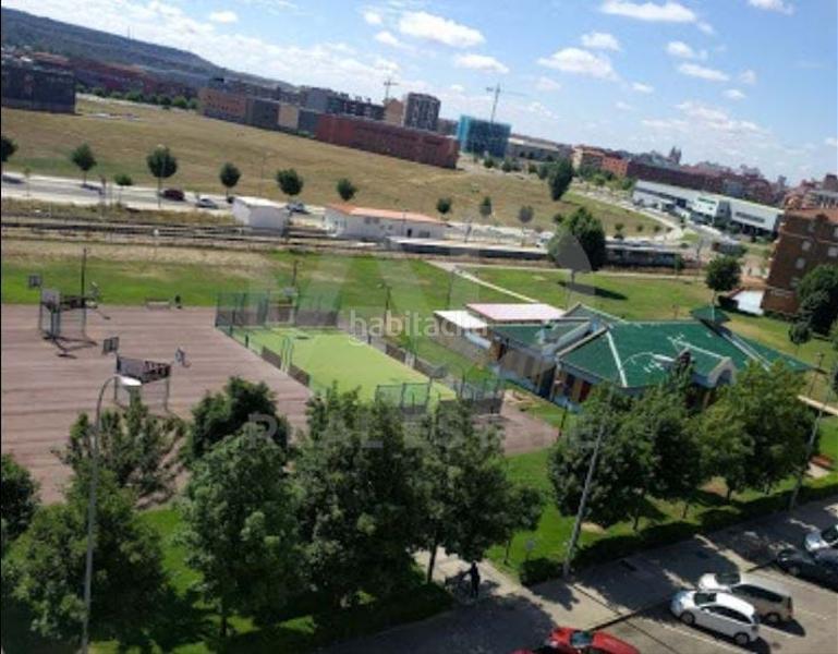 Foto 6ee0163d-45d5-4499-a096-430eff9e5588. Business premise in calle la cepeda 10 10 in La Asunción - La Inmaculada León