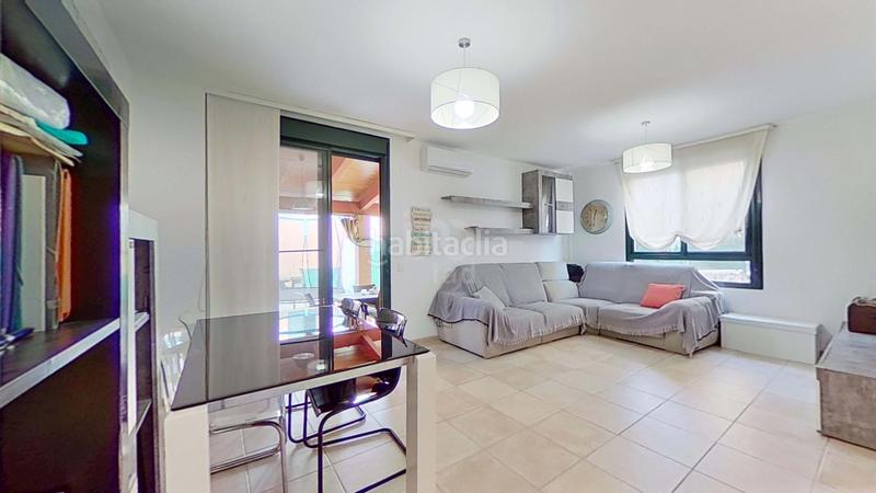 Foto fcbc5df3-fb9d-43a3-8456-e583dcb811b3. House with heating parking pool in Coma-ruga platja Coma-ruga