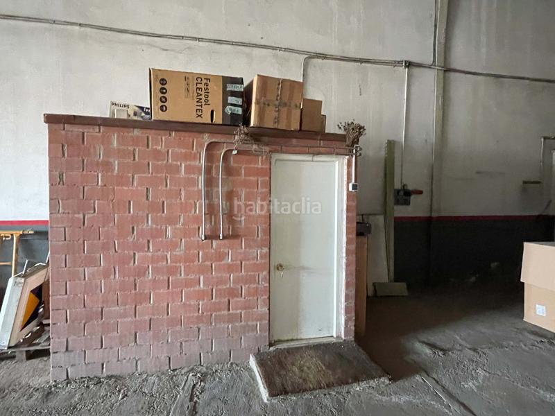 Foto 2924439d-0327-4c36-b5d6-f20376864fc5. Geschäftsraum in carretera villaroañe 16 16 in Puente Castro León