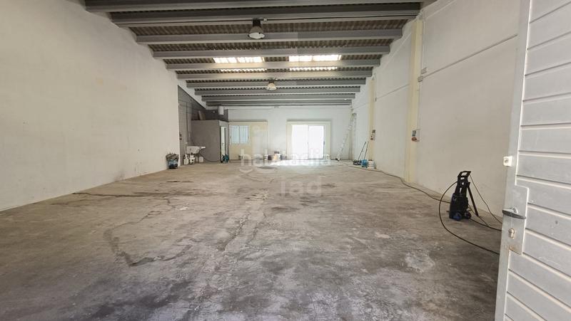 Foto 17be143d-41cb-4c62-93ec-67f7c36689b5. Local comercial a Bellvei