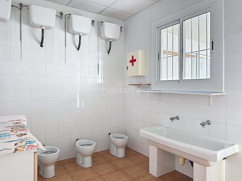 Foto 8d084c8f-7b76-4cd9-87b0-e6715edc34a2. Alquiler local comercial en Centrevila Vilanova i la Geltrú