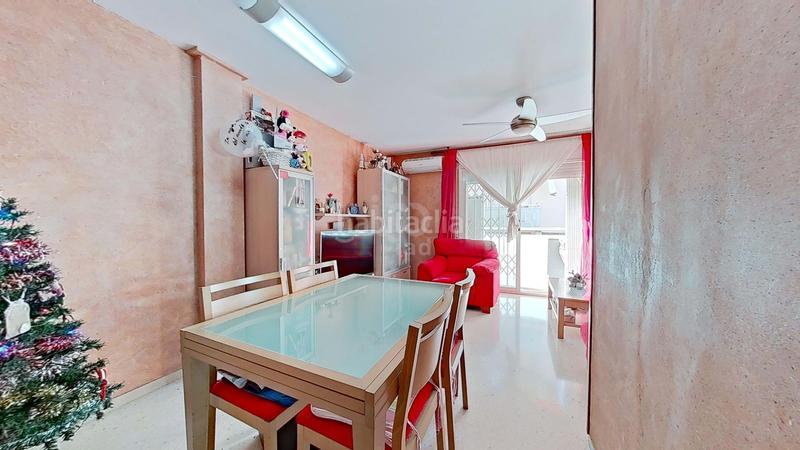 Foto b811dd10-bcb8-4c8f-8ad2-acd02f5a99a2. Appartement avec parking dans Torreforta Tarragona