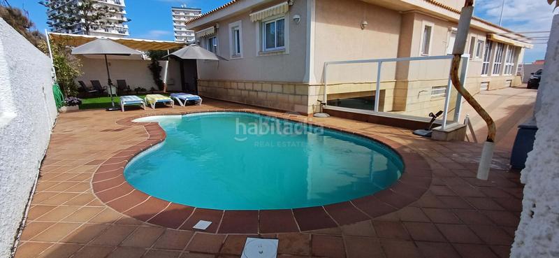 Foto b76a4960-62df-4188-8425-8a55104b2ba6. House with parking pool in Entremares Manga del Mar Menor (La)