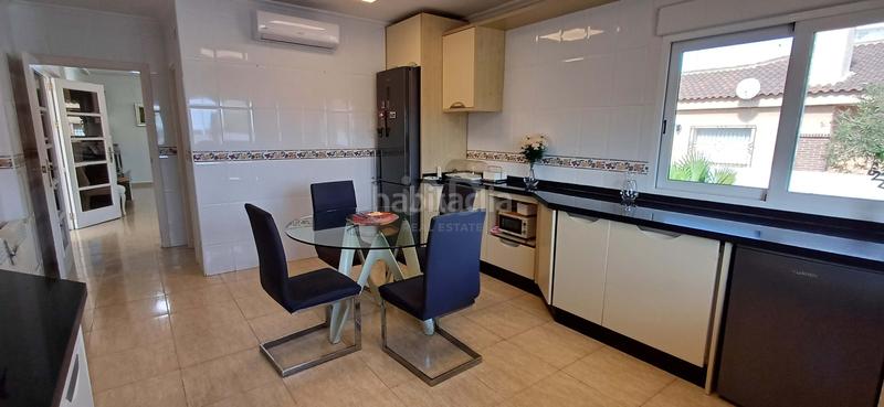 Foto c60ee4b0-b93e-452b-94a2-482642fc86f6. House with parking pool in Entremares Manga del Mar Menor (La)