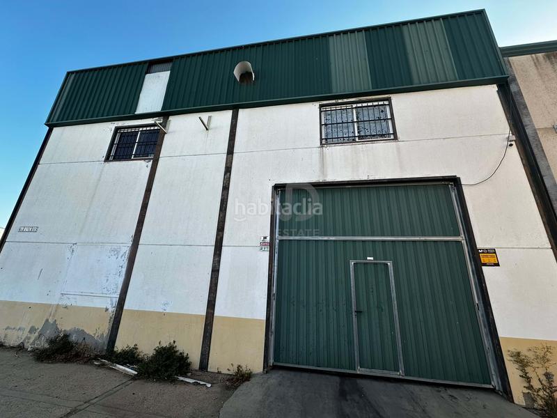 Foto cb869f28-8ef4-41e1-8534-e7ed5c4d00bd. Local comercial a Lepe