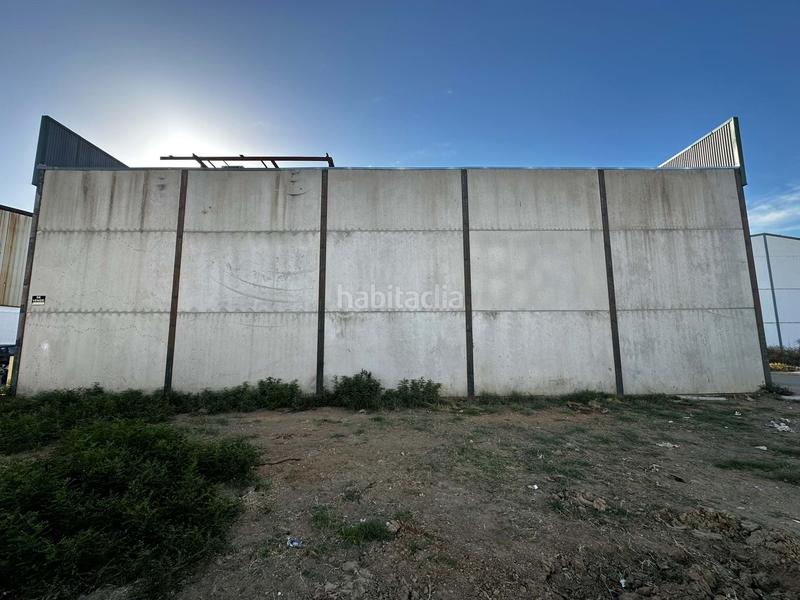 Foto f83dfd0d-9ef7-4320-9345-ce47fad1a45c. Local commercial dans Lepe