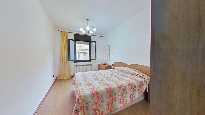 Foto bad2aca7-2544-4156-88ca-679dded08017. Piso en calle del sol 8 8 en Arén