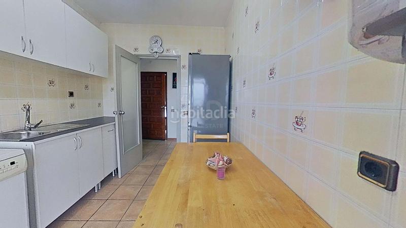 Foto f9809a00-df55-472d-9d8d-d5019491514e. Piso en calle del sol 8 8 en Arén