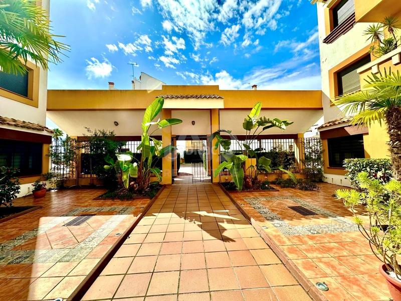 Foto f6e1a5cd-b886-41dd-a01a-88671af29468. Appartamento in Costa Esuri Ayamonte