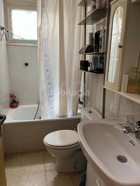 Foto 3b944fdd-7a91-46f9-afda-2a0bcac81e5a. Casa in Eixample Sant Feliu de Guíxols