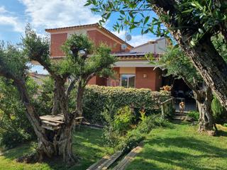 Casa a Bisbal d´Empordà (La)