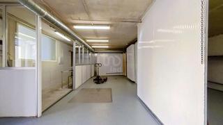 Edificio in Sud-Zona Industrial