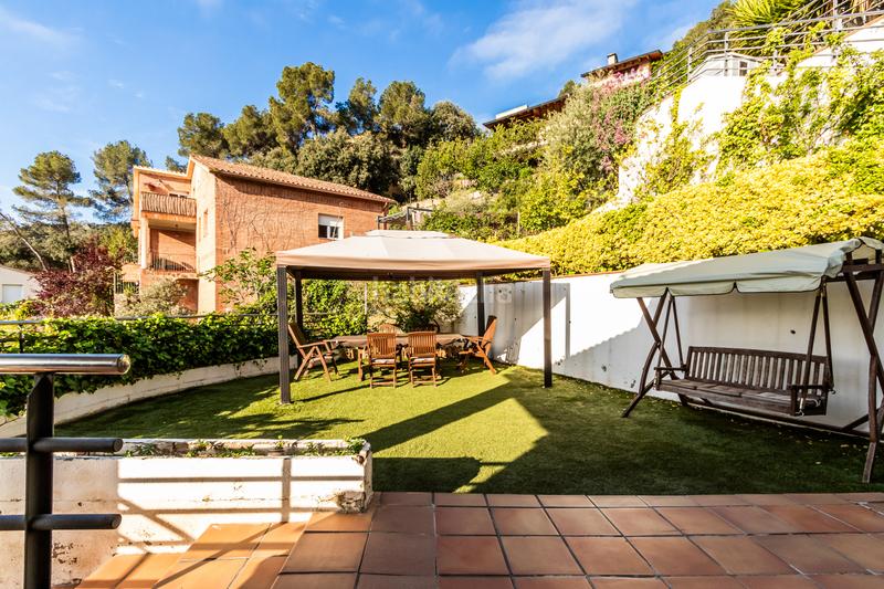 Foto 1c4a8132-aaad-4948-86fd-d2d5b1b3e486. Casa amb aparcament piscina a Matadepera