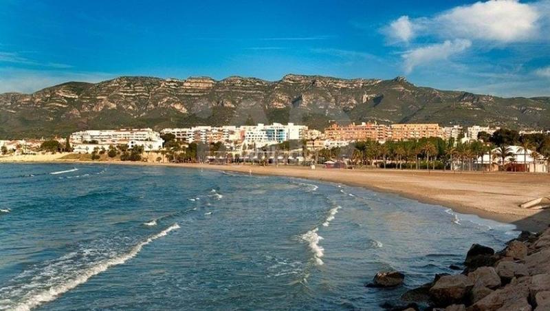 Foto e002213b-1248-474f-ba8b-1d930e119447. House in Centre Sant Carles de la Ràpita