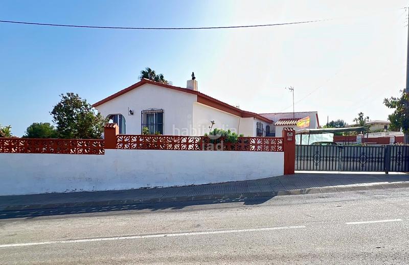 Foto 571521fc-fcc6-422e-9901-8fd5c8a9a835. Casa en Varadero Nucia (la)