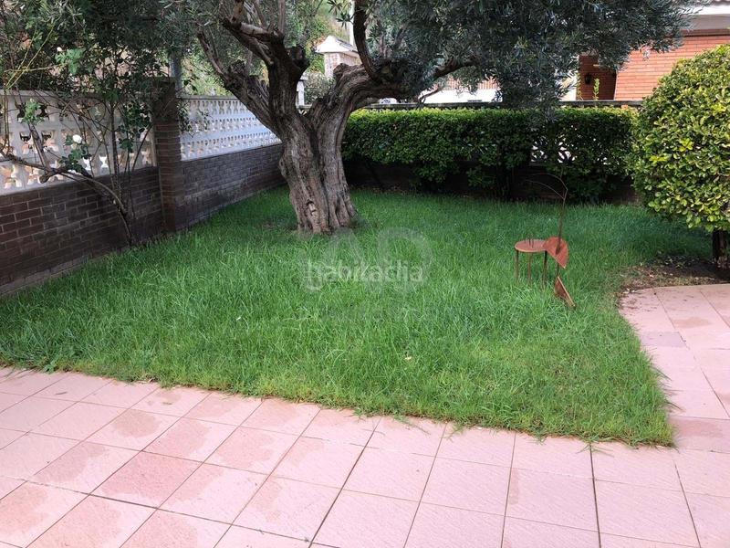 Foto 0e0fa1b7-a3d0-49f6-a94c-747c0201279c. Casa amb calefacció aparcament piscina a Marianao Sant Boi de Llobregat