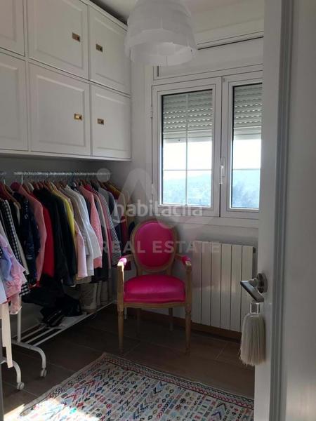 Foto 539b4b55-1624-40ae-9227-4126a4b56607. House with heating parking pool in Marianao Sant Boi de Llobregat