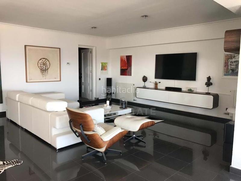 Foto fd60c596-29a2-41ae-a034-7c9cd32a6e46. House with heating parking pool in Marianao Sant Boi de Llobregat