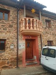 Haus in Alija del Infantado