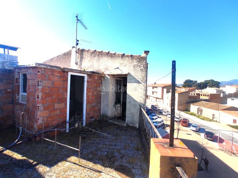Foto 7ea311d1-30b1-4ca8-bb05-129a1e94faf9. Edifici a Llorenç del Penedès