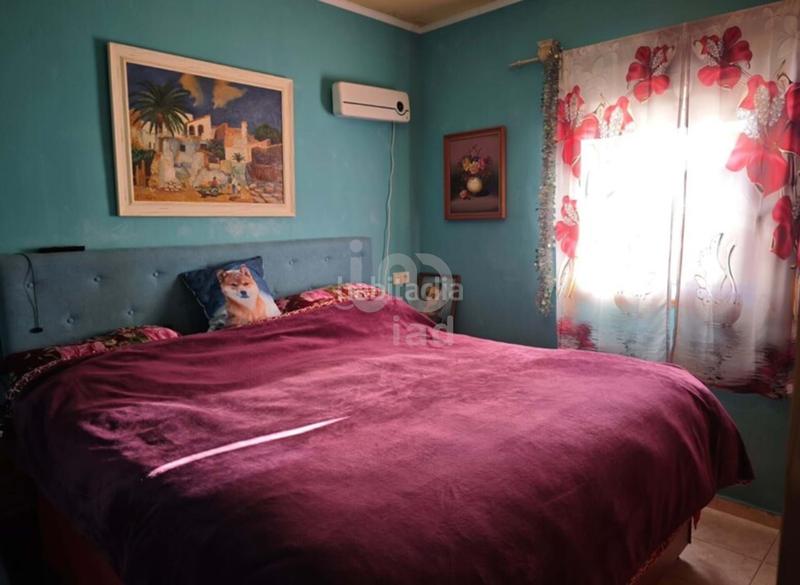 Foto 105d9c84-038b-4dd6-b57c-e51ba3f24f2f. Casa en calle gardenia 5 5 en Pratdip