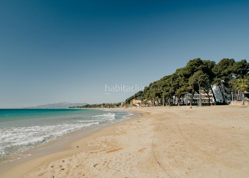 Foto d169fcf0-5577-48a3-84ad-08217c6aef27. Appartement dans avenida diputacio 75 75 dans Vilafortuny Platja Cambrils