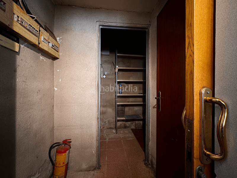 Foto 4eb02d71-cdfe-4349-bee2-856319f0327a. Local comercial a Campclar Tarragona