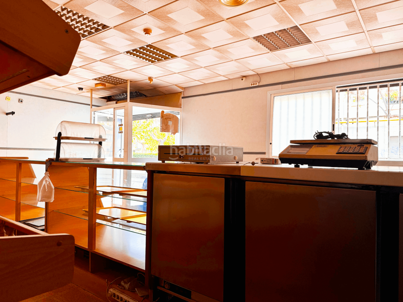 Foto a2b1cd66-ecba-459f-964e-bc1bab11faac. Locale commerciale in Campclar Tarragona