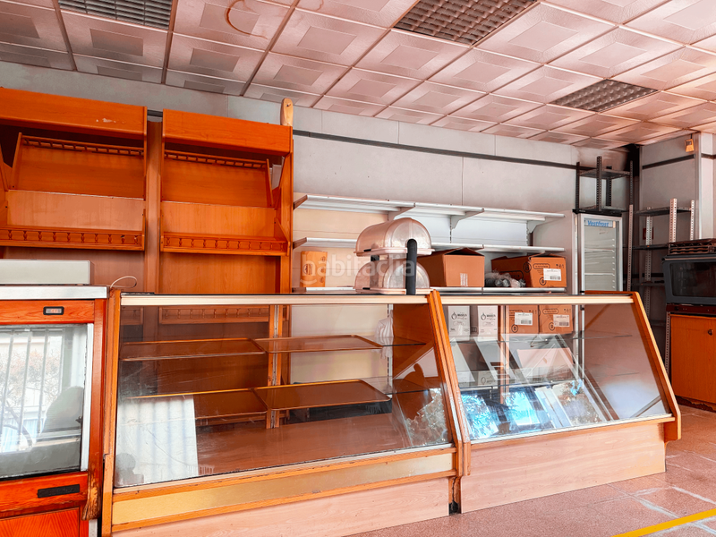 Foto d9be81ac-3a41-46a1-8b33-9a522e969381. Locale commerciale in Campclar Tarragona